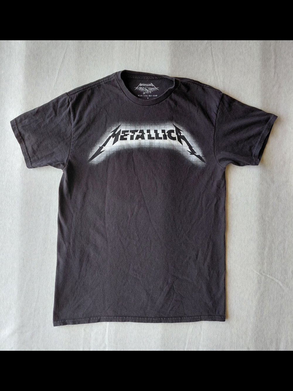 Metallica Wear Ever May Roam Faded Black (M) T-shirt Short Sleeve Preowned